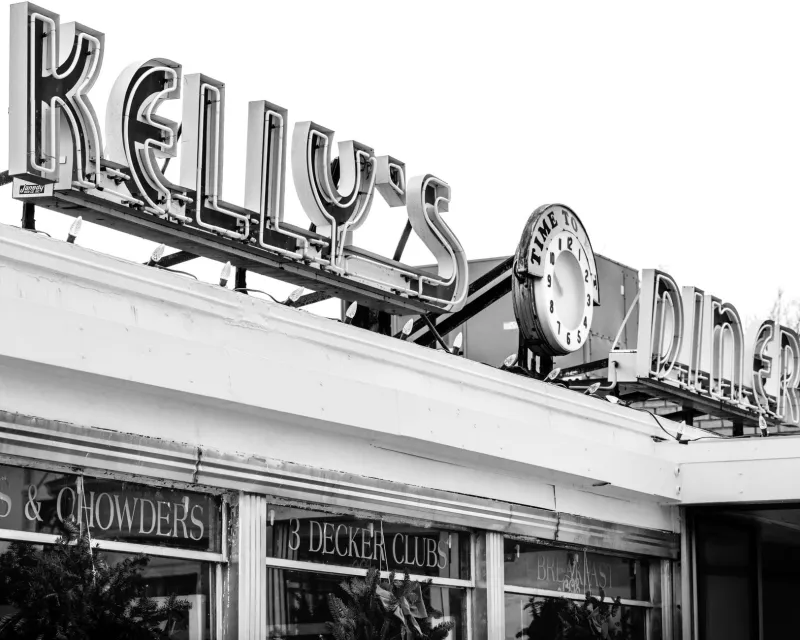 How American Tipping Went From Racist Policy to Unavoidable Awkwardness